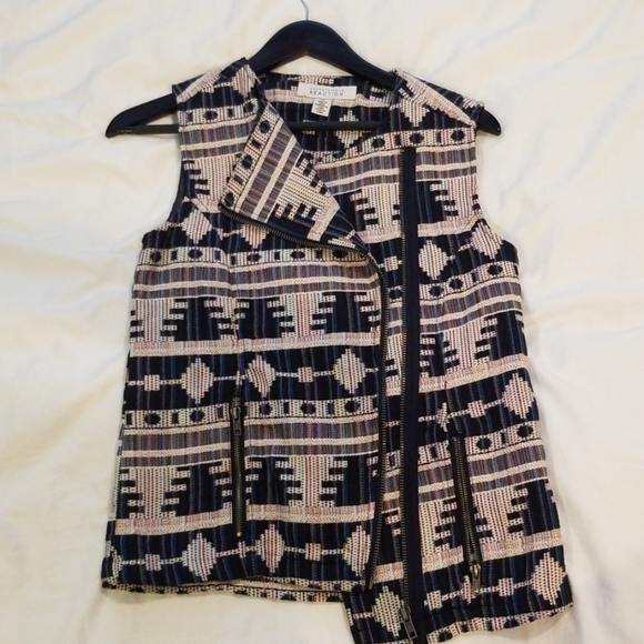 Kenneth Cole vest - Picture 1 of 4